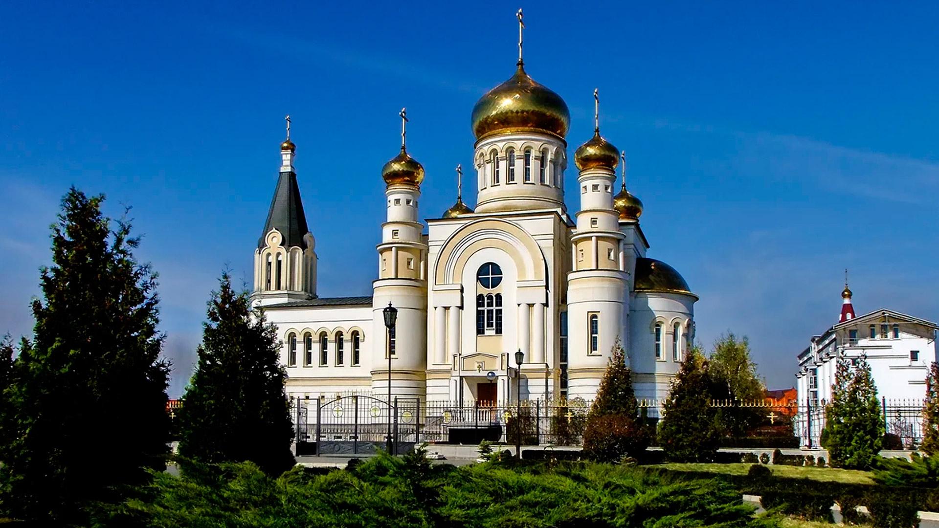 Церкви осетия. Храм Святого Георгия во Владикавказе.